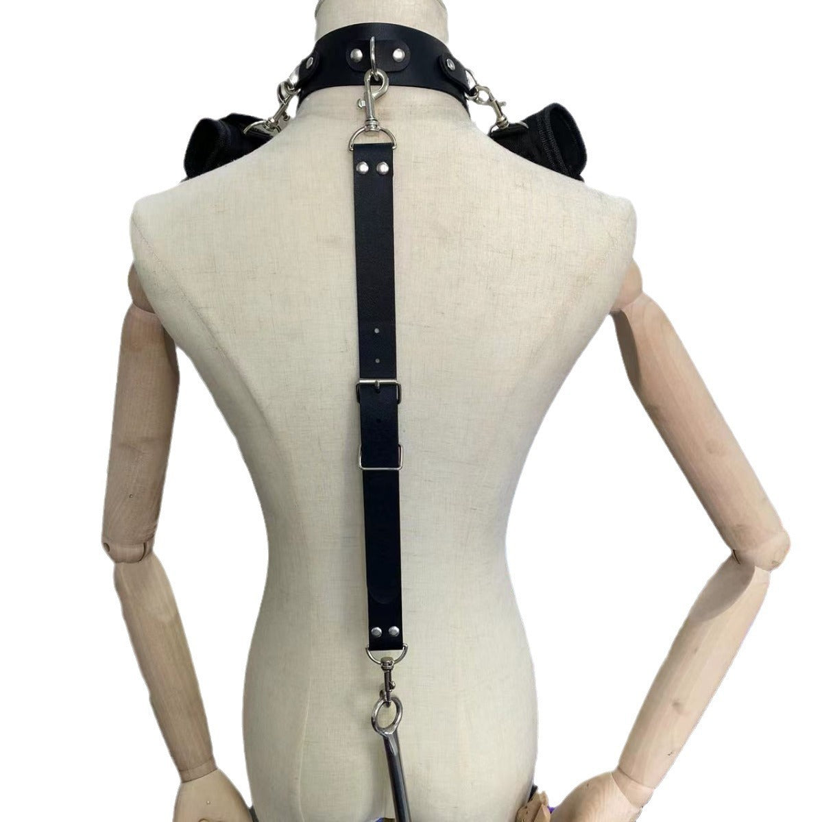 SM Adjustable Handcuffs Neck Collar Chain Strap Back Court With Hook Suit Sex Toys Sex Toys